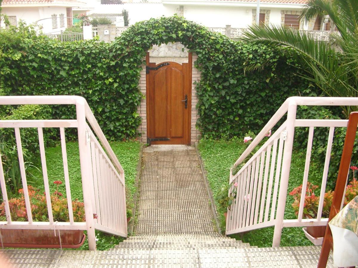Adosado Con Piscina Y Jardin En Laredo A 100 Mtrs De La Playa Villa Екстериор снимка